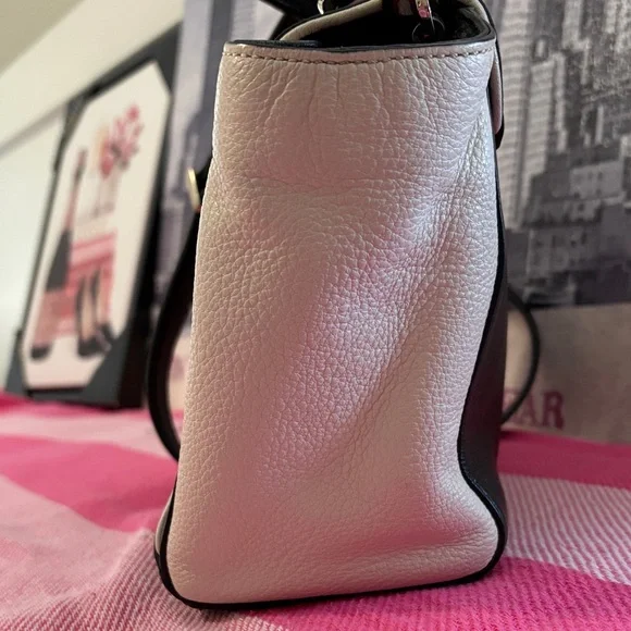Kate Spade Black and Cream crossbody and top handle - Picture 6 of 15